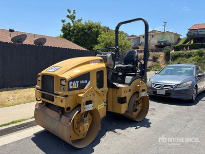 2015 Cat CB24B Tandemwalze