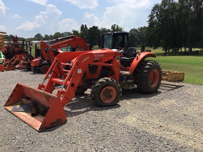 2020 Kubota M5-111D 4WD Utility Tractor (Inoperable)