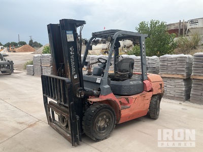 2012 Toyota 7FGU35 7000 lb Forklift