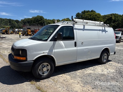 2012 Chevrolet Express 2500 Cargo Van