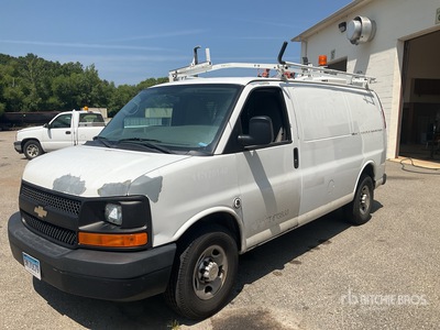 2011 Chevrolet Express 2500 Cargo Van