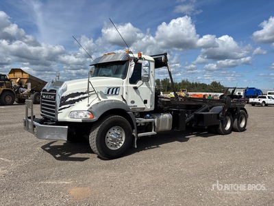 2017 Mack GU813 6x4 Roll-Off Truck