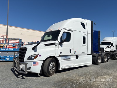 2023 Freightliner Cascadia 126 6x4 T/A Sleeper Truck Tractor