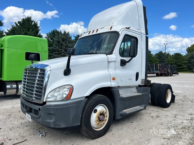 2016 Freightliner Cascadia 125 4x2 S/A Day Cab Truck Tractor