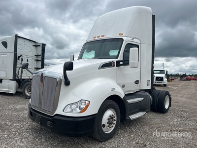 2016 Kenworth T680 4x2 S/A Day Cab Truck Tractor