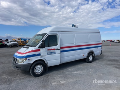 2005 Freightliner 2500 Sprinter Cargo Van