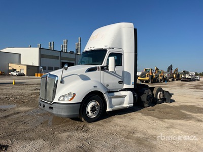 2014 Kenworth T-680 6x4 Day Cab Truck Tractor