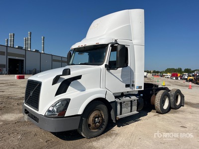 2017 Volvo VNL42T 6x4 T/A Day Cab Truck Tractor