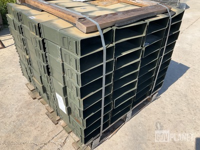 (216) M19A1 Ammo Cans