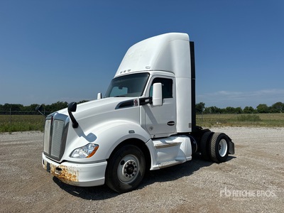 2015 Kenworth T680 4x2 Cabeza Tractora Cabina Corta