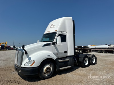 2016 Kenworth T680 6x4 Day Cab Truck Tractor