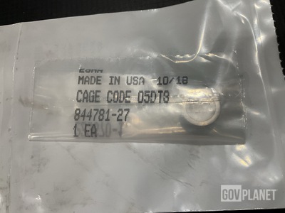 (661) DSS 844781-27 Sleeve Bushings