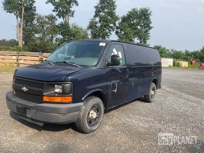 2005 Chevrolet Express 1500 Cargo Van