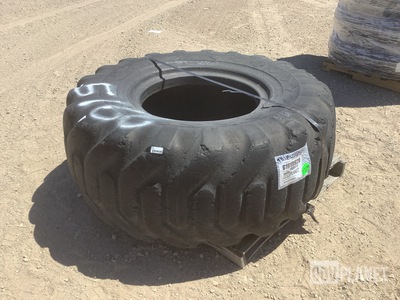 Goodyear 20.5-25 Tire