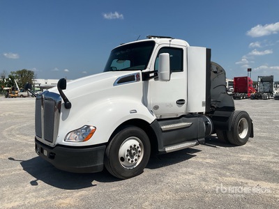 2019 Kenworth T680 4x2 S/A Day Cab Truck Tractor