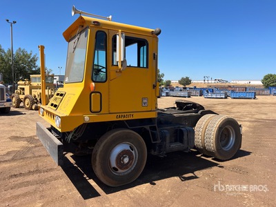 Capacity TJ4000 4x2 Spotter Truck