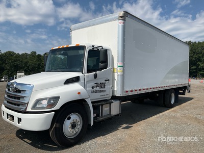 2020 Hino 268 4x2 Van Truck