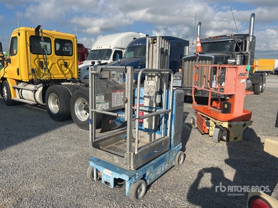 2014 Genie GR20 Vertical Mast Lift