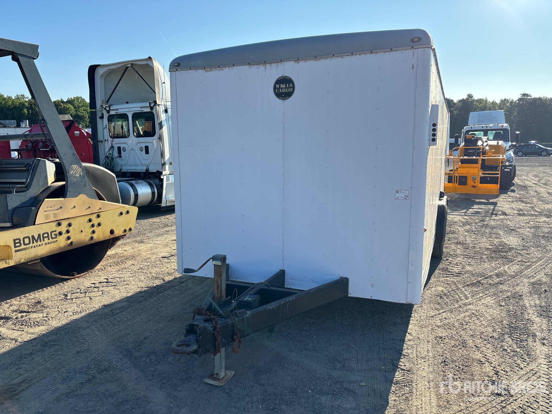 2005 Wells Cargo EW1622 Van Trailer