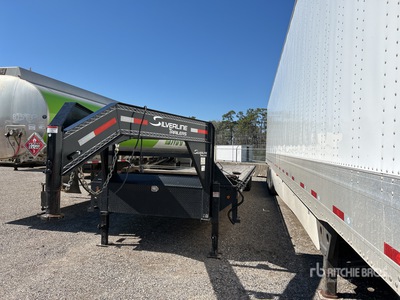 2024 East Texas Trailers 40 ft T/A Gooseneck Equipment Trailer