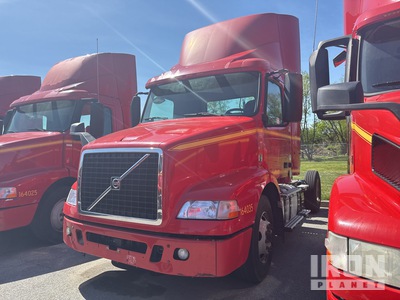 2016 Volvo VNM42T 4x2 S/A Day Cab Truck Tractor (Inoperable)