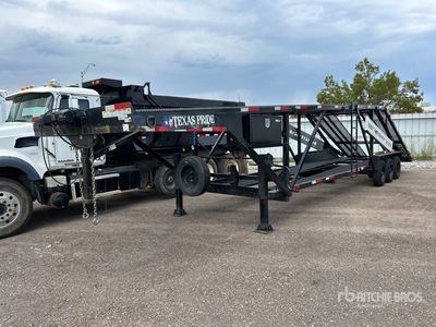 2024 Texas Pride CA84724KGN Tri/A Open Car Carrier Trailer