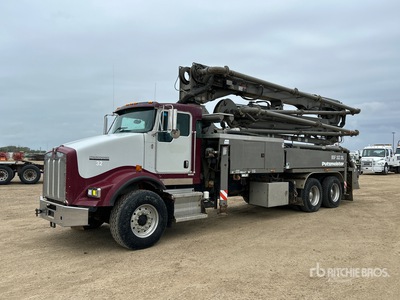 2005 Putzmeister BSF-32Z.12L 32 m on 2005 Kenworth T800 6x4 Concrete Pump Truck