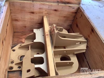 (2) Hendrickson 69000-001 Vehicular Structural Frame Sections