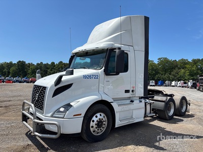 2020 Volvo VNR 6x4 T/A Day Cab Truck Tractor