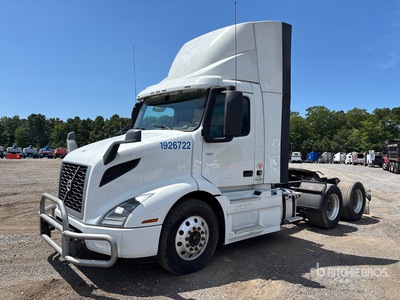 2020 Volvo VNR 6x4 Day Cab Truck Tractor