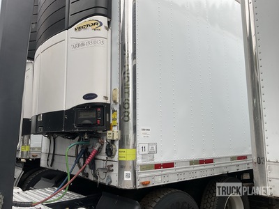 2008 Utility VS2RA 48 ft x 102 in Sliding T/A Van Trailer