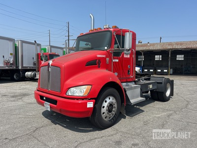 2012 Kenworth T370 Hybrid 4x2 S/A Day Cab Truck Tractor