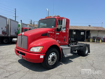 2012 Kenworth T370 Hybrid 4x2 S/A Day Cab Truck Tractor