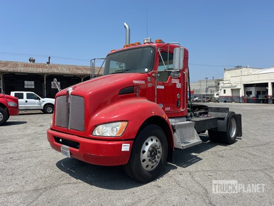 2011 Kenworth T370 Hybrid 4x2 S/A Day Cab Truck Tractor