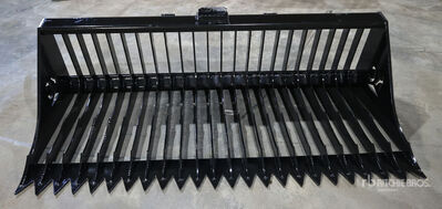 2025 Kit Containers QT-SB-H72-F 72 in Skid Steer Screening Bucket (Unused)