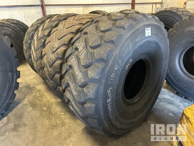 Quantity of (4) Michelin XHA2 29.5R25 Opony