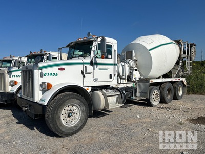 2014 Peterbilt 365 10x4 Mixer Truck