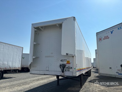 2015 Utility VS2DX 53 ft x 102 in T/A Van Trailer