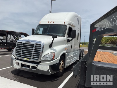 2018 Freightliner Cascadia 125 6x4 トラックトラクター（T/A）