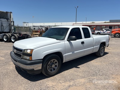 2007 Chevrolet Silverado 1500 4x2 Extended Cab Pickup