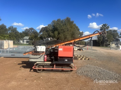 2016 Gayk HRE4000J Crawler Mounted Post Driver