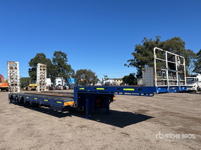 2021 Freightrans 13.2 m Tri/A Hydraulic Deck Widening Step Deck Trailer