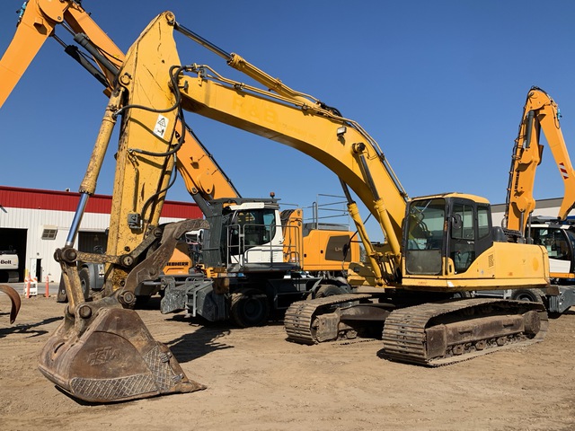 2005 Komatsu PC300LC-7 Tracked Excavator 2005 Komatsu PC300LC-7 Tracked Excavator