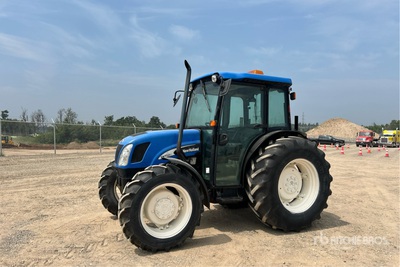 2004 New Holland TN75DA Ciągnik 4WD