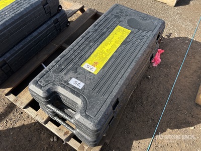 Quantity of (2) Multiquip 10 t Body Repair Kit Divers - Outils à main (Unused)