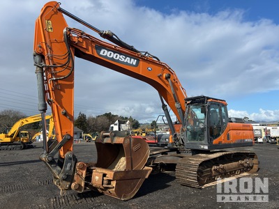 2021 Doosan DX300LC Excavatrice sur chenilles