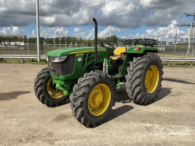 2025 John Deere 5075E Tracteur agricole 4WD (Unused)