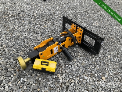 2025 GIYI GY-D680 Skid Steer Post Driver (Unused)