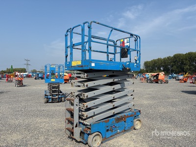 2015 Genie GS-4047 Electric Scissor Lift