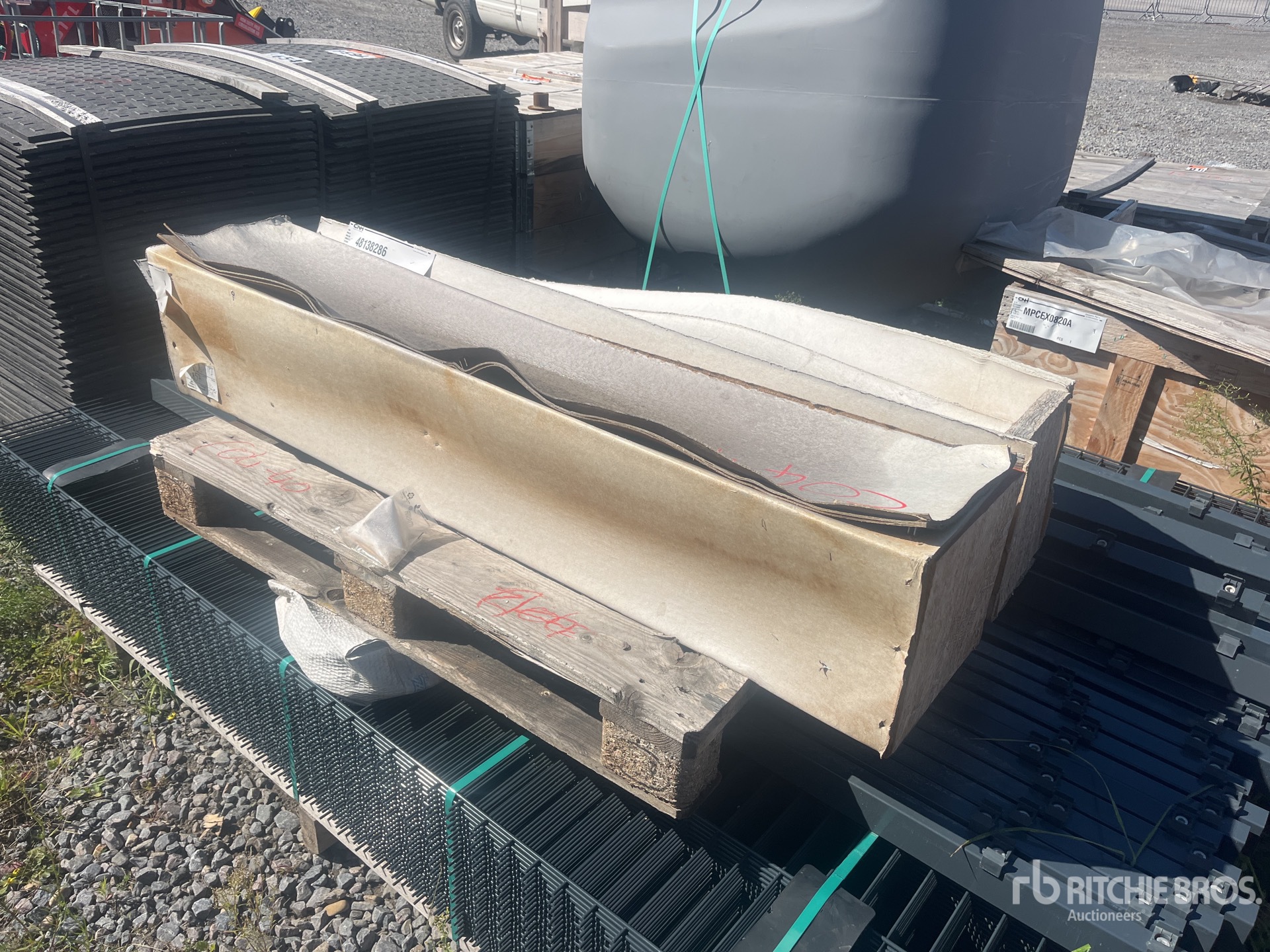 Quantity of CNH Various Parts (Unused)